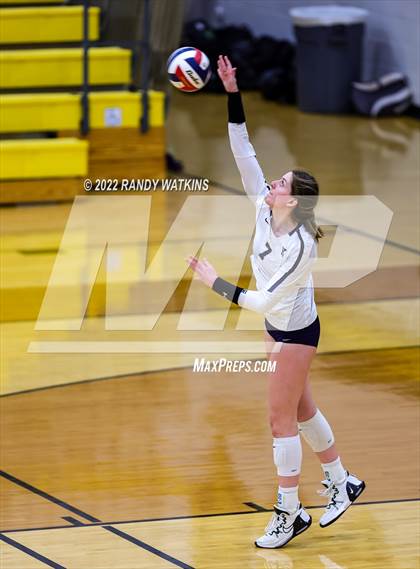 Thumbnail 1 in Keller vs. Chisholm Trail (UIL 6A Bi-District Playoff) photogallery.