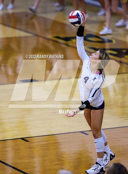 Thumbnail 2 in Keller vs. Chisholm Trail (UIL 6A Bi-District Playoff) photogallery.