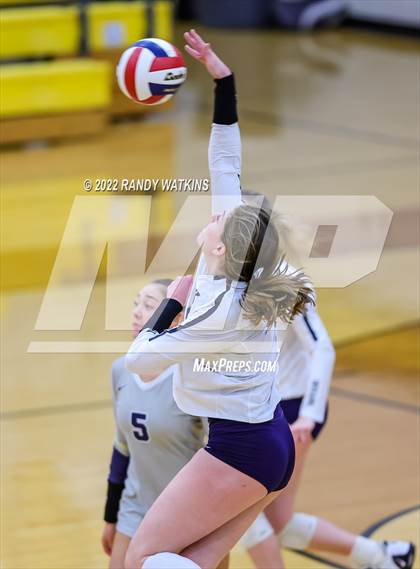 Thumbnail 3 in Keller vs. Chisholm Trail (UIL 6A Bi-District Playoff) photogallery.