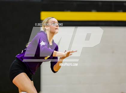 Thumbnail 3 in Keller vs. Chisholm Trail (UIL 6A Bi-District Playoff) photogallery.
