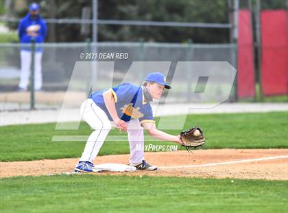 Thumbnail 1 in Sandburg @ Homewood-Flossmoor photogallery.