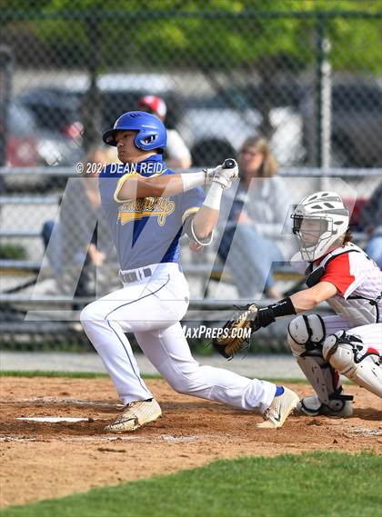 Thumbnail 3 in Sandburg @ Homewood-Flossmoor photogallery.