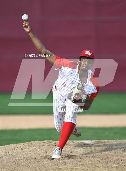 Thumbnail 3 in Sandburg @ Homewood-Flossmoor photogallery.