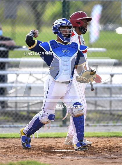Thumbnail 1 in Sandburg @ Homewood-Flossmoor photogallery.