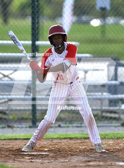 Thumbnail 2 in Sandburg @ Homewood-Flossmoor photogallery.