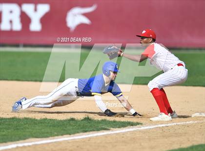 Thumbnail 3 in Sandburg @ Homewood-Flossmoor photogallery.