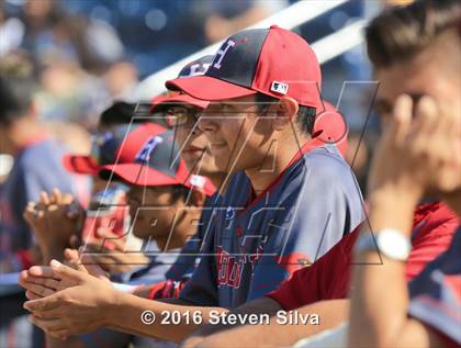 Thumbnail 2 in Hoover vs. San Diego Jewish Academy (CIF SDS D5 Final) photogallery.