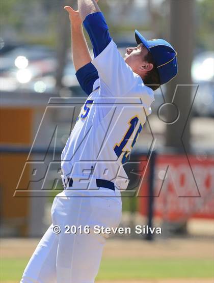 Thumbnail 1 in Hoover vs. San Diego Jewish Academy (CIF SDS D5 Final) photogallery.