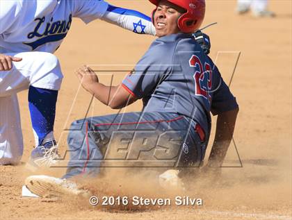 Thumbnail 2 in Hoover vs. San Diego Jewish Academy (CIF SDS D5 Final) photogallery.