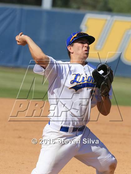 Thumbnail 3 in Hoover vs. San Diego Jewish Academy (CIF SDS D5 Final) photogallery.
