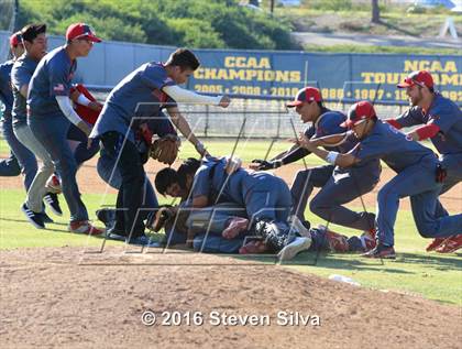 Thumbnail 1 in Hoover vs. San Diego Jewish Academy (CIF SDS D5 Final) photogallery.
