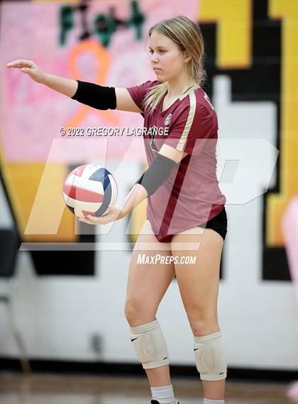 Thumbnail 1 in Keller Central vs Fossil Ridge photogallery.