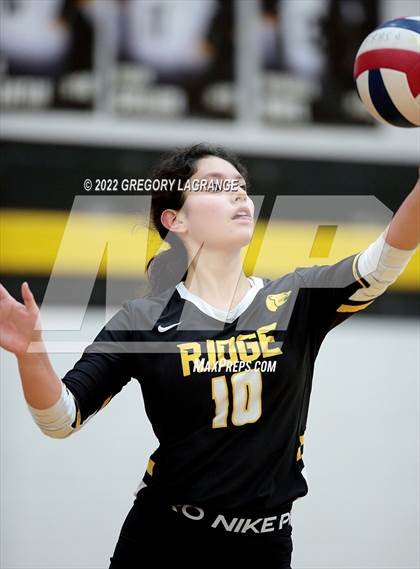 Thumbnail 2 in Keller Central vs Fossil Ridge photogallery.