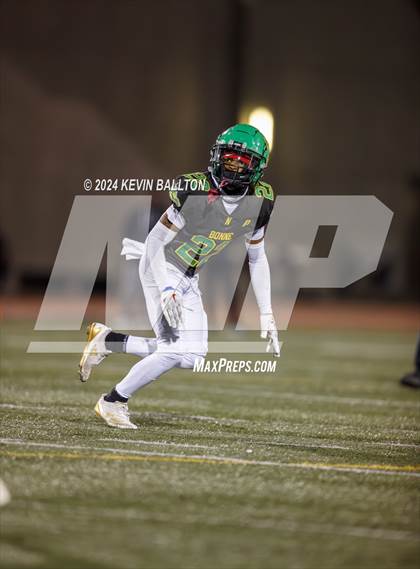 Thumbnail 3 in Narbonne vs. San Pedro (CIF LACS Open Division Final) photogallery.