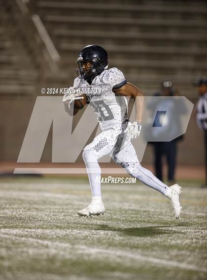 Thumbnail 2 in Narbonne vs. San Pedro (CIF LACS Open Division Final) photogallery.