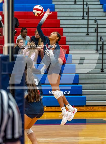 Thumbnail 2 in JV: Penn-Trafford @ Shaler Area photogallery.