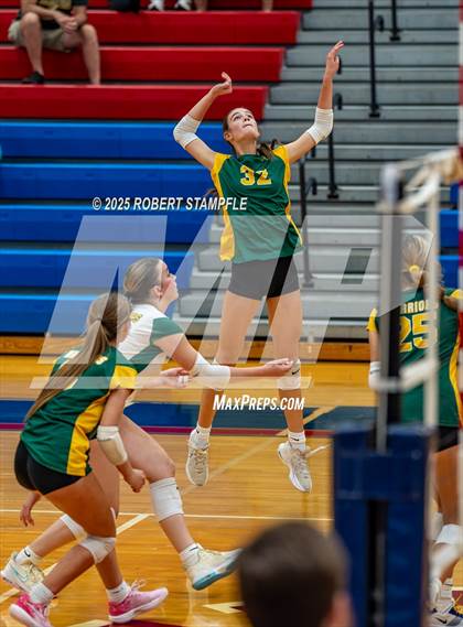 Thumbnail 1 in JV: Penn-Trafford @ Shaler Area photogallery.