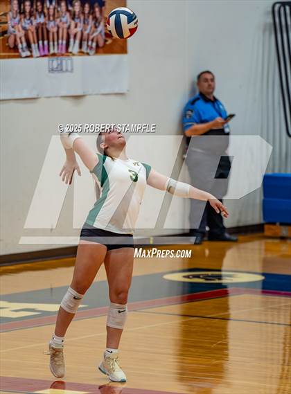 Thumbnail 3 in JV: Penn-Trafford @ Shaler Area photogallery.