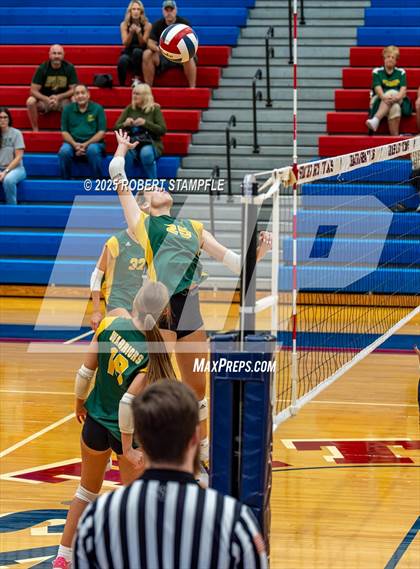 Thumbnail 3 in JV: Penn-Trafford @ Shaler Area photogallery.