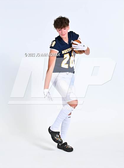 Thumbnail 2 in Cypress Ranch Team Portraits photogallery.
