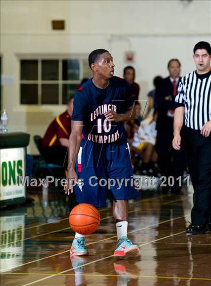 Thumbnail 1 in Leuzinger vs Clovis West (Santa Barbara Holiday Classic) photogallery.