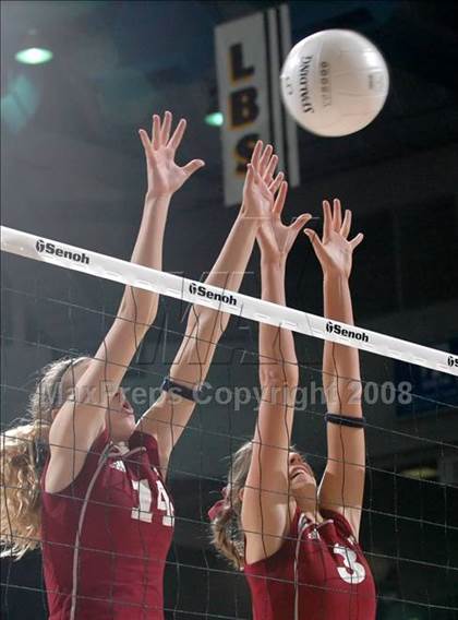 Thumbnail 3 in Tri-City Christian vs. Castilleja (CIF State D5 Final) photogallery.
