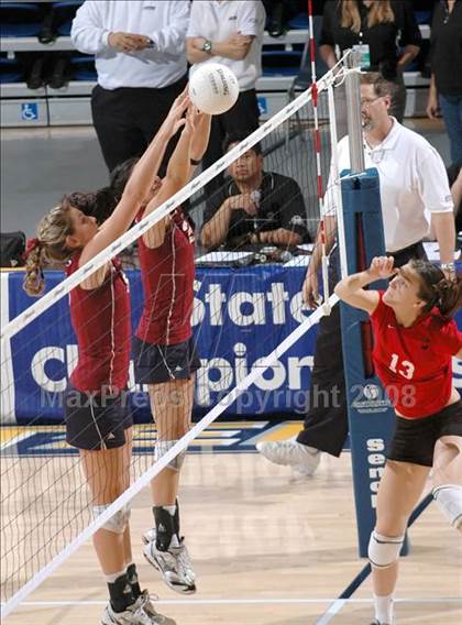 Thumbnail 2 in Tri-City Christian vs. Castilleja (CIF State D5 Final) photogallery.