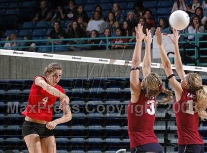 Thumbnail 2 in Tri-City Christian vs. Castilleja (CIF State D5 Final) photogallery.