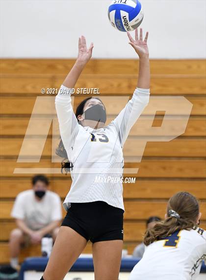 Thumbnail 1 in Antelope @ Inderkum photogallery.