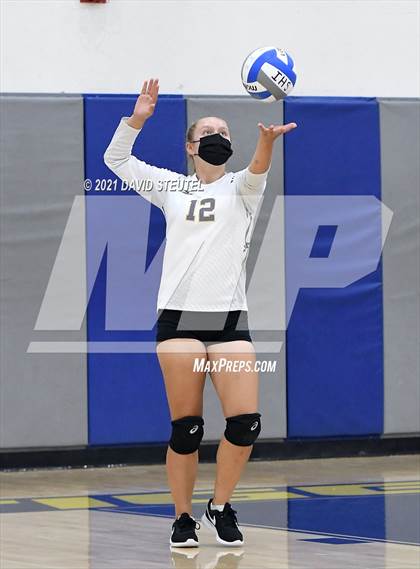 Thumbnail 3 in Antelope @ Inderkum photogallery.