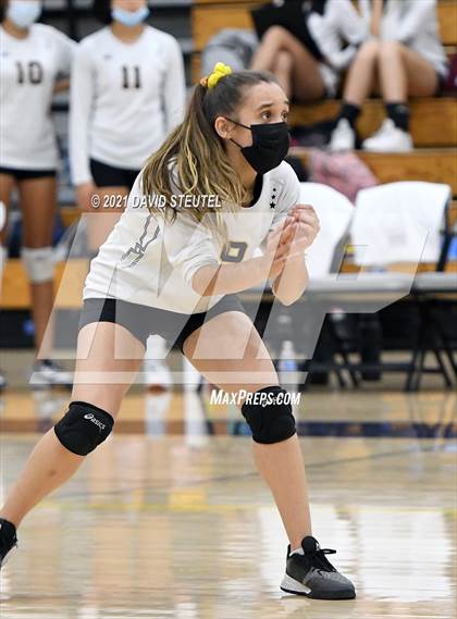 Thumbnail 1 in Antelope @ Inderkum photogallery.