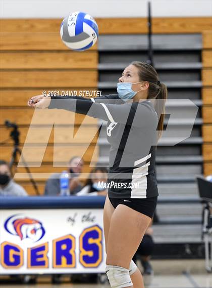 Thumbnail 1 in Antelope @ Inderkum photogallery.