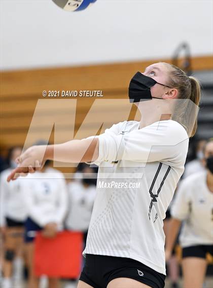 Thumbnail 1 in Antelope @ Inderkum photogallery.