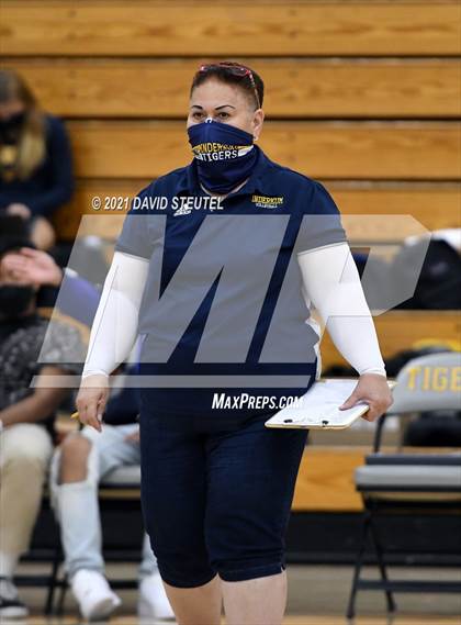 Thumbnail 2 in Antelope @ Inderkum photogallery.