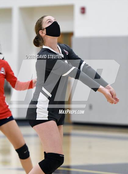 Thumbnail 1 in Antelope @ Inderkum photogallery.