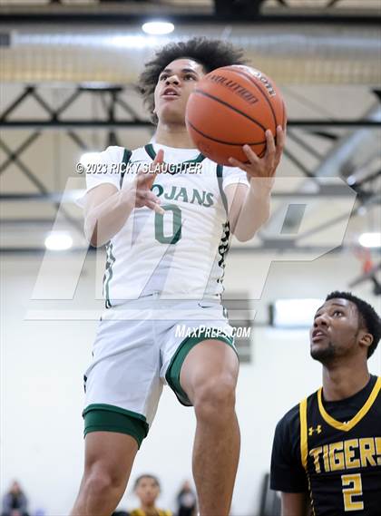 Thumbnail 3 in Madison vs. Soldan International Studies photogallery.