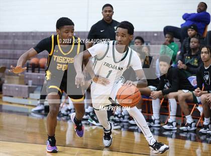 Thumbnail 2 in Madison vs. Soldan International Studies photogallery.
