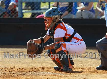 Thumbnail 1 in North Lamar vs. Gilmer photogallery.