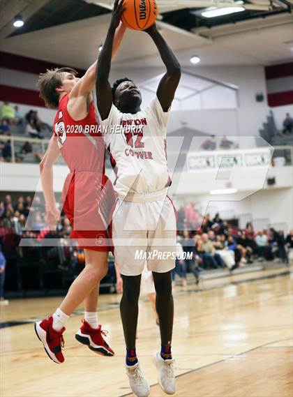 Thumbnail 1 in St. Stephens vs. Newton-Conover (Dick's Sporting Goods Classic) photogallery.