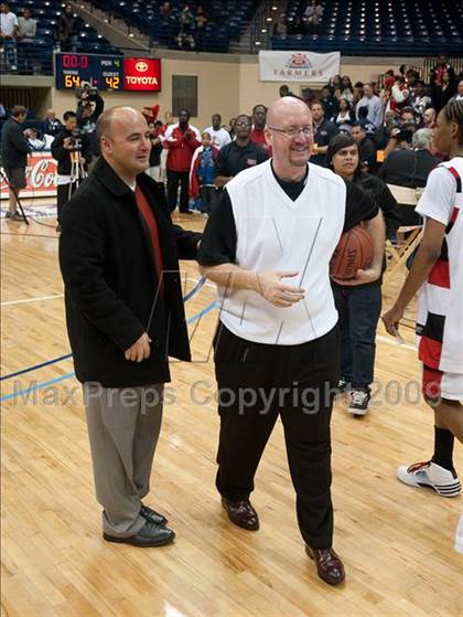 Thumbnail 2 in Hoover vs Oceanside (CIF SDS D2 Final) photogallery.