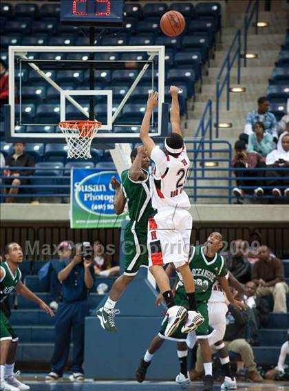 Thumbnail 2 in Hoover vs Oceanside (CIF SDS D2 Final) photogallery.