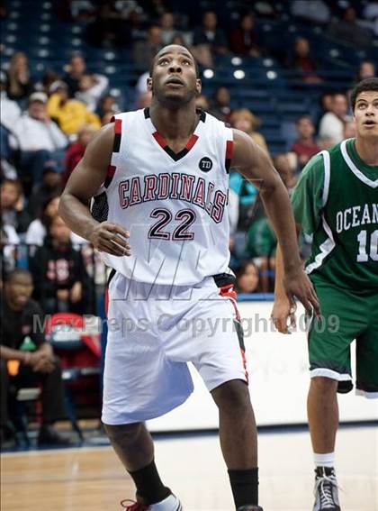 Thumbnail 2 in Hoover vs Oceanside (CIF SDS D2 Final) photogallery.