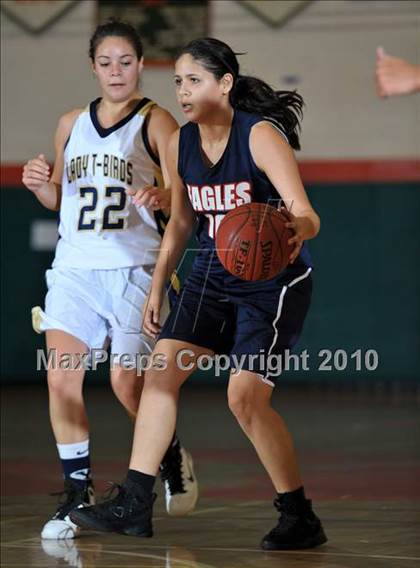 Thumbnail 2 in Yucaipa vs. La Sierra (Lady Bears Holiday Classic) photogallery.
