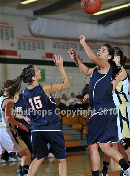Thumbnail 3 in Yucaipa vs. La Sierra (Lady Bears Holiday Classic) photogallery.