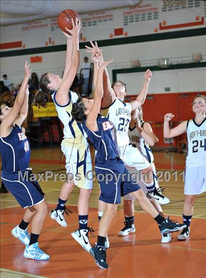 Thumbnail 1 in Yucaipa vs. La Sierra (Lady Bears Holiday Classic) photogallery.