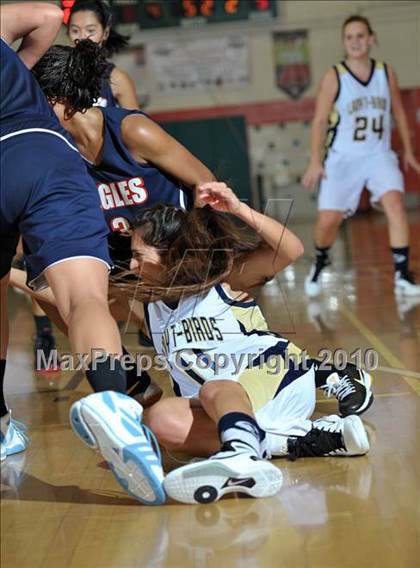 Thumbnail 1 in Yucaipa vs. La Sierra (Lady Bears Holiday Classic) photogallery.