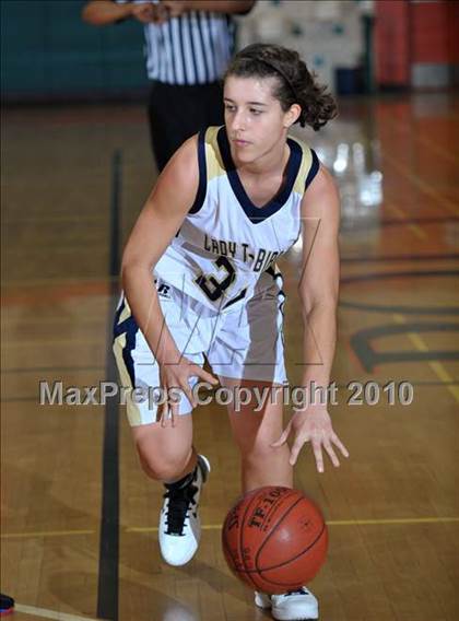 Thumbnail 1 in Yucaipa vs. La Sierra (Lady Bears Holiday Classic) photogallery.
