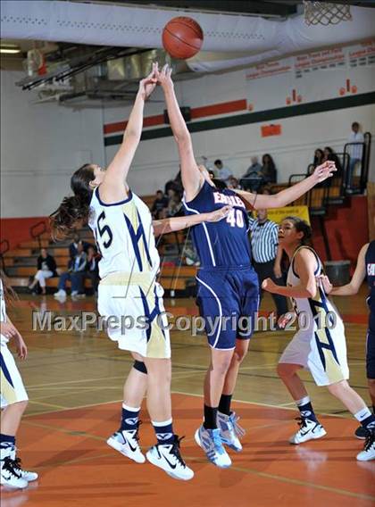 Thumbnail 1 in Yucaipa vs. La Sierra (Lady Bears Holiday Classic) photogallery.