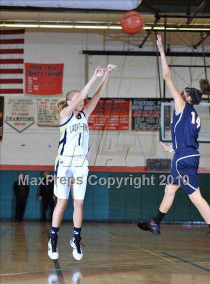 Thumbnail 1 in Yucaipa vs. La Sierra (Lady Bears Holiday Classic) photogallery.