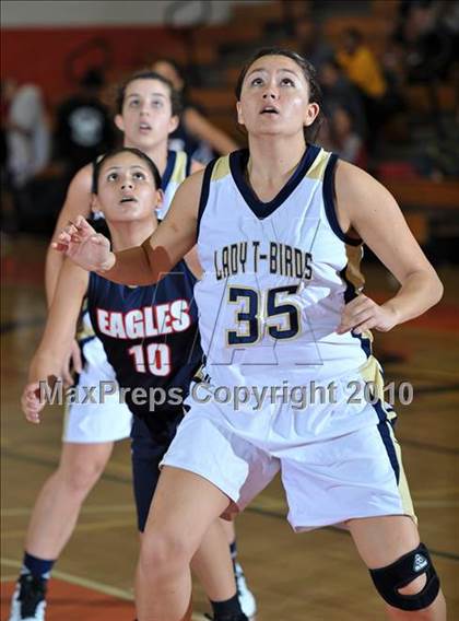Thumbnail 1 in Yucaipa vs. La Sierra (Lady Bears Holiday Classic) photogallery.